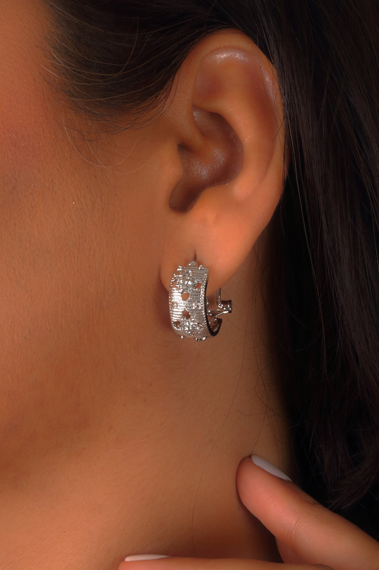 Elegant Small Loops - Silver.