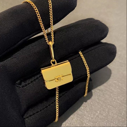 Gold Luxe Handbag Pendant Chain