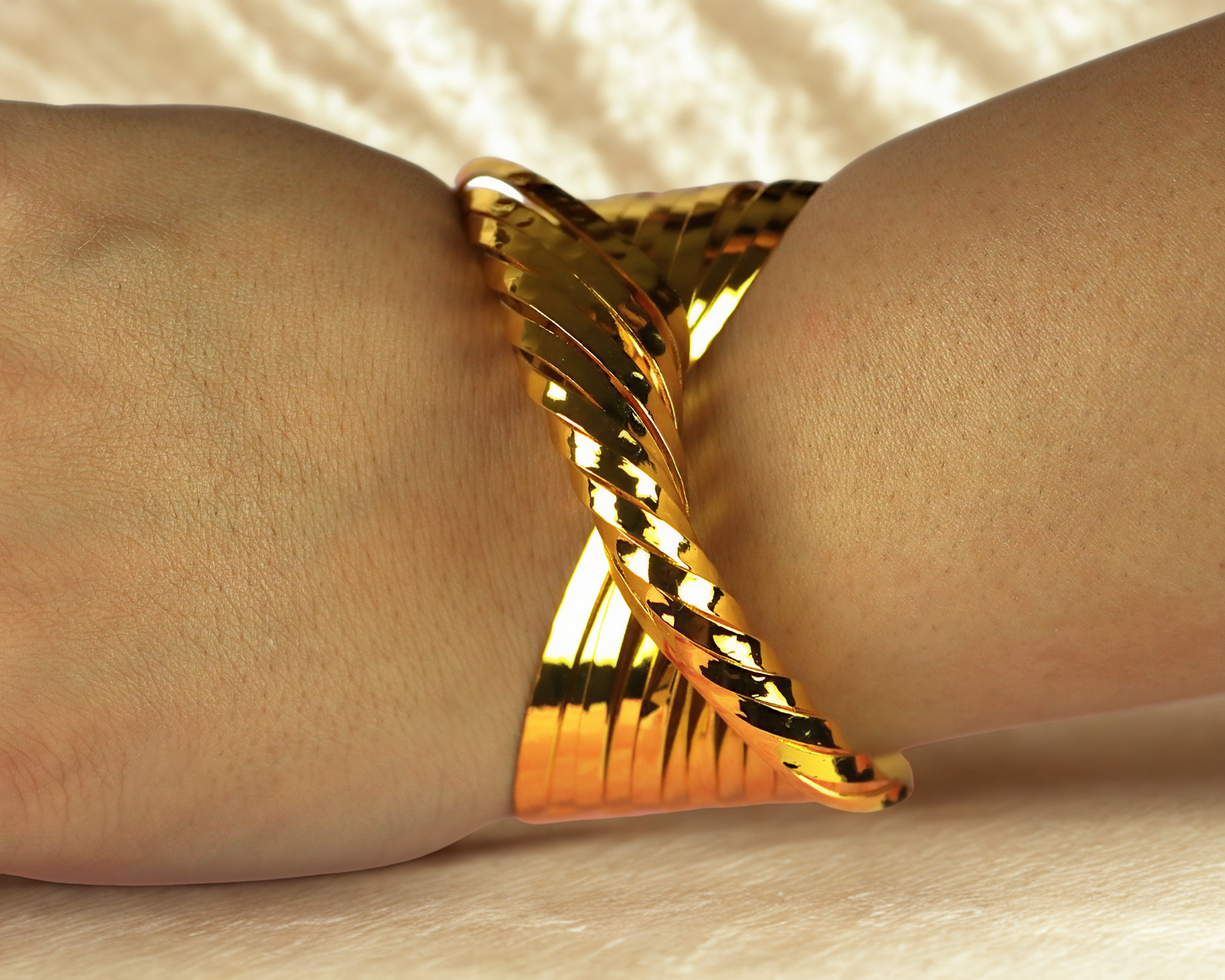 Twirled Bracelets - Gold.